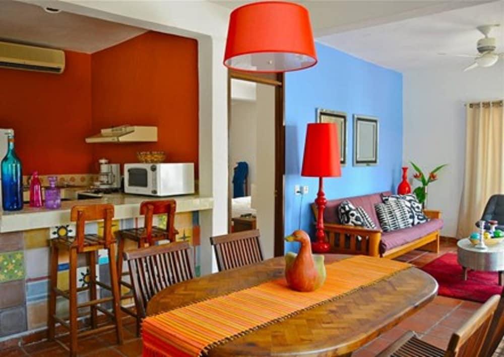 פוארטו ואלארטה Villa Mercedes Petit Hotel-Adults Only מראה חיצוני תמונה