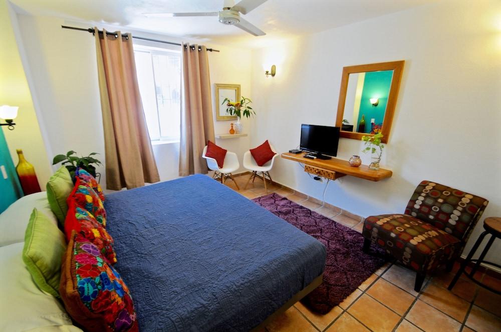 פוארטו ואלארטה Villa Mercedes Petit Hotel-Adults Only מראה חיצוני תמונה
