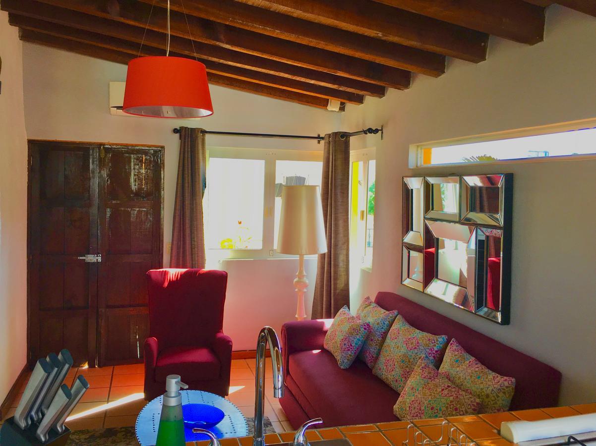 פוארטו ואלארטה Villa Mercedes Petit Hotel-Adults Only מראה חיצוני תמונה